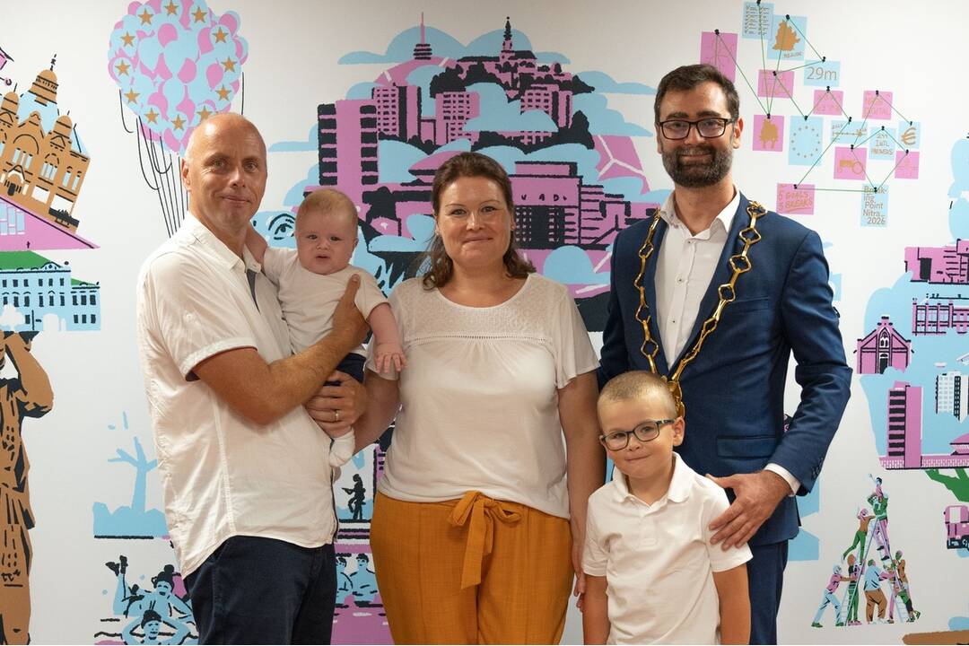 FOTO: Najmenších Nitranov privítali ceremóniou na radnici , foto 1