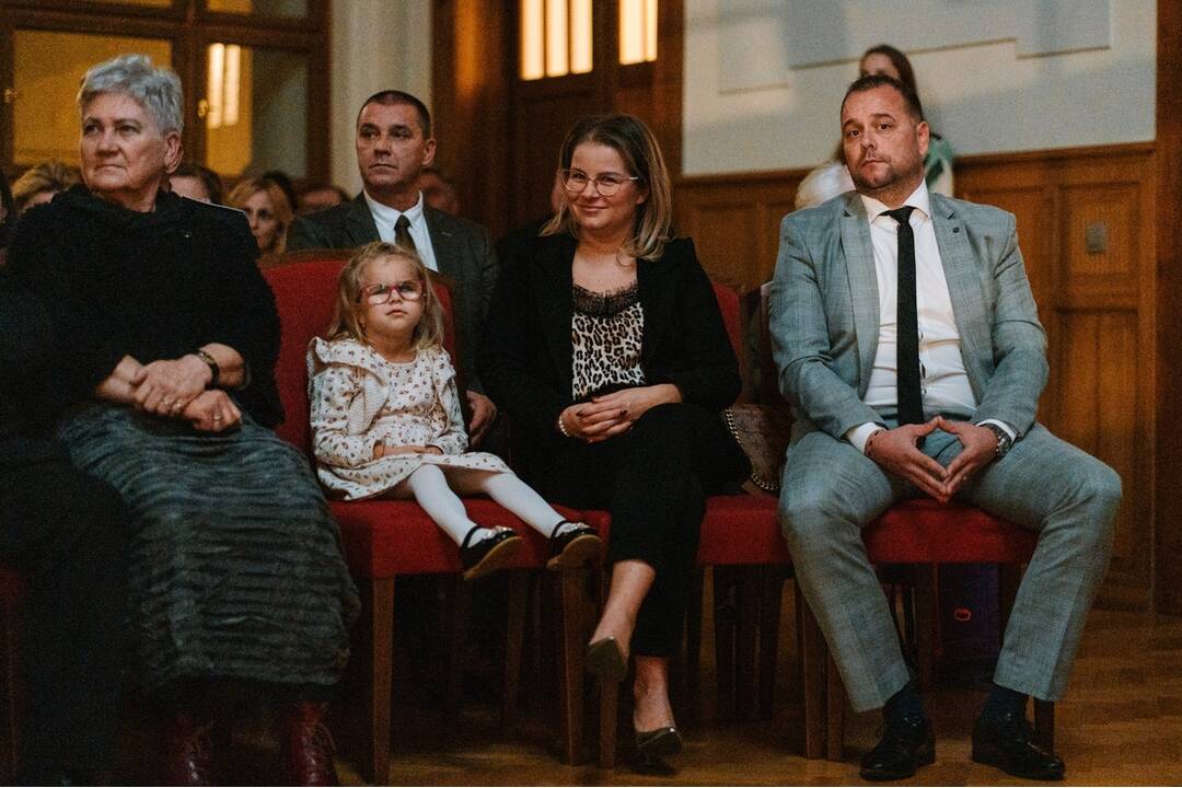 FOTO: Odovzdávanie darov humanitárnej pomoci Nadácie POMOC, foto 2