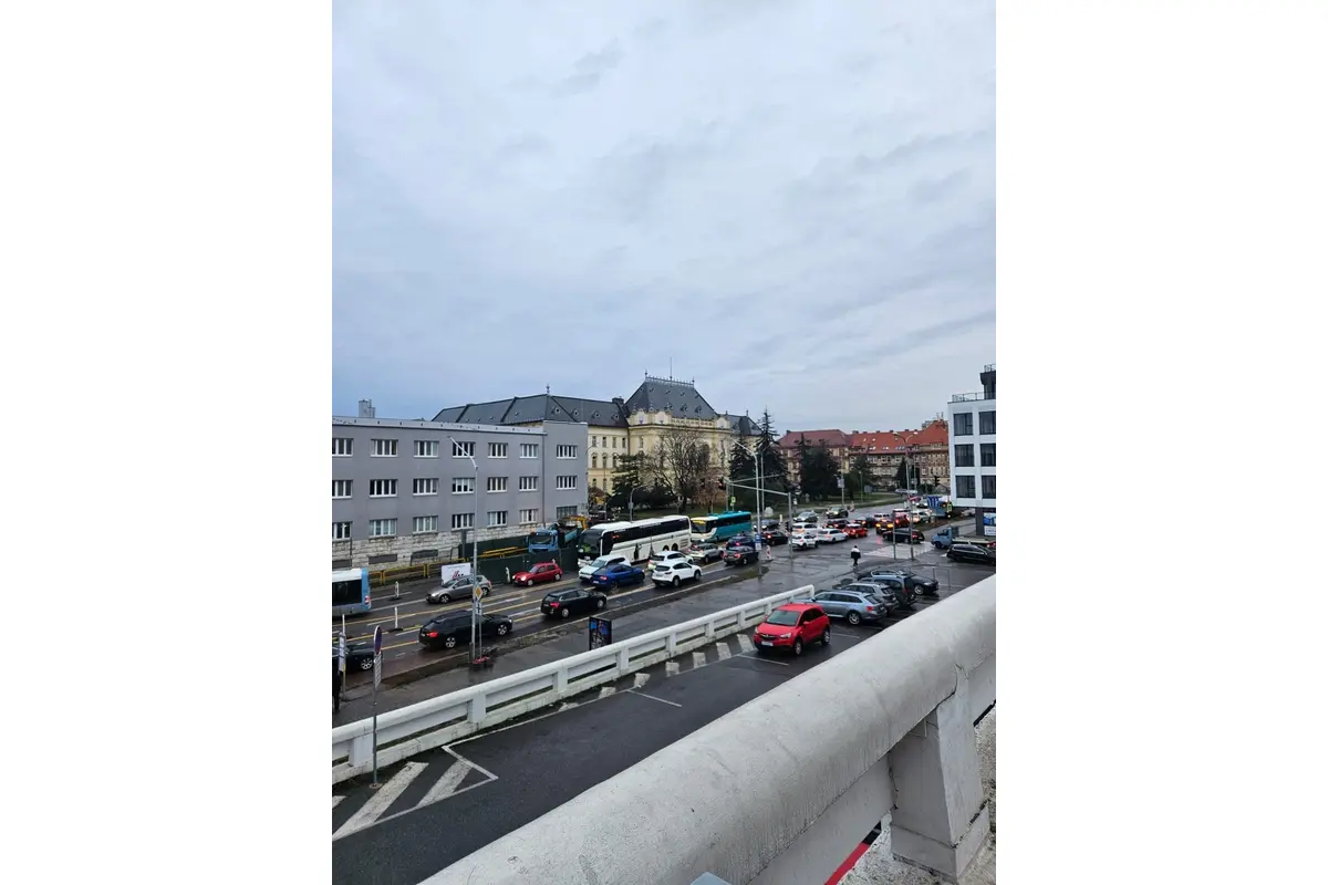 FOTO: Rekonštrukčné práce na križovatke ulíc Damborského, Štúrova a Piaristická v Nitre, foto 8