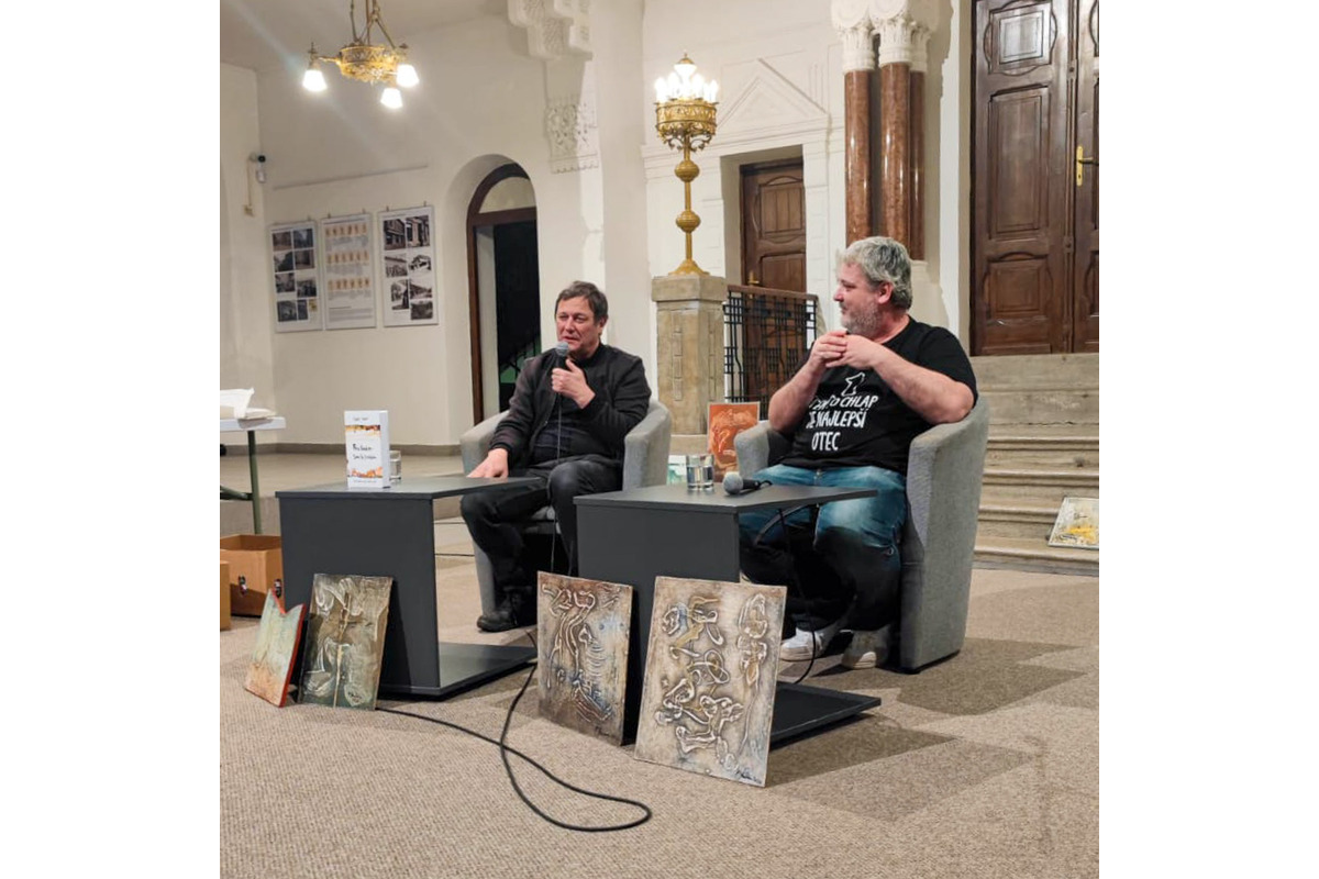 FOTO: Významný výtvarník a sochár Fero Guldan dostal ocenenie od primátora mesta Nitra, foto 3