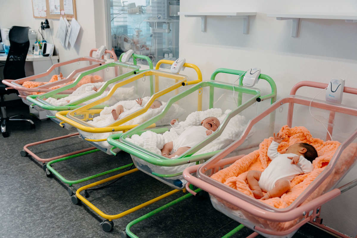 FOTO: Levická nemocnica minulý rok privítala 1065 detí, zmodernizovala priestory a vytvorila seminár, foto 1