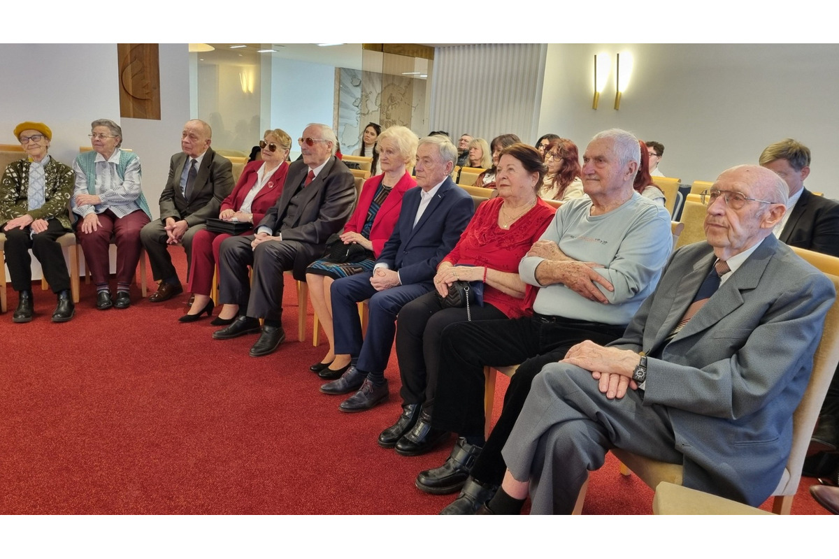 FOTO: Páry ocenené v Šali v rámci Národného týždňa manželstva, foto 33