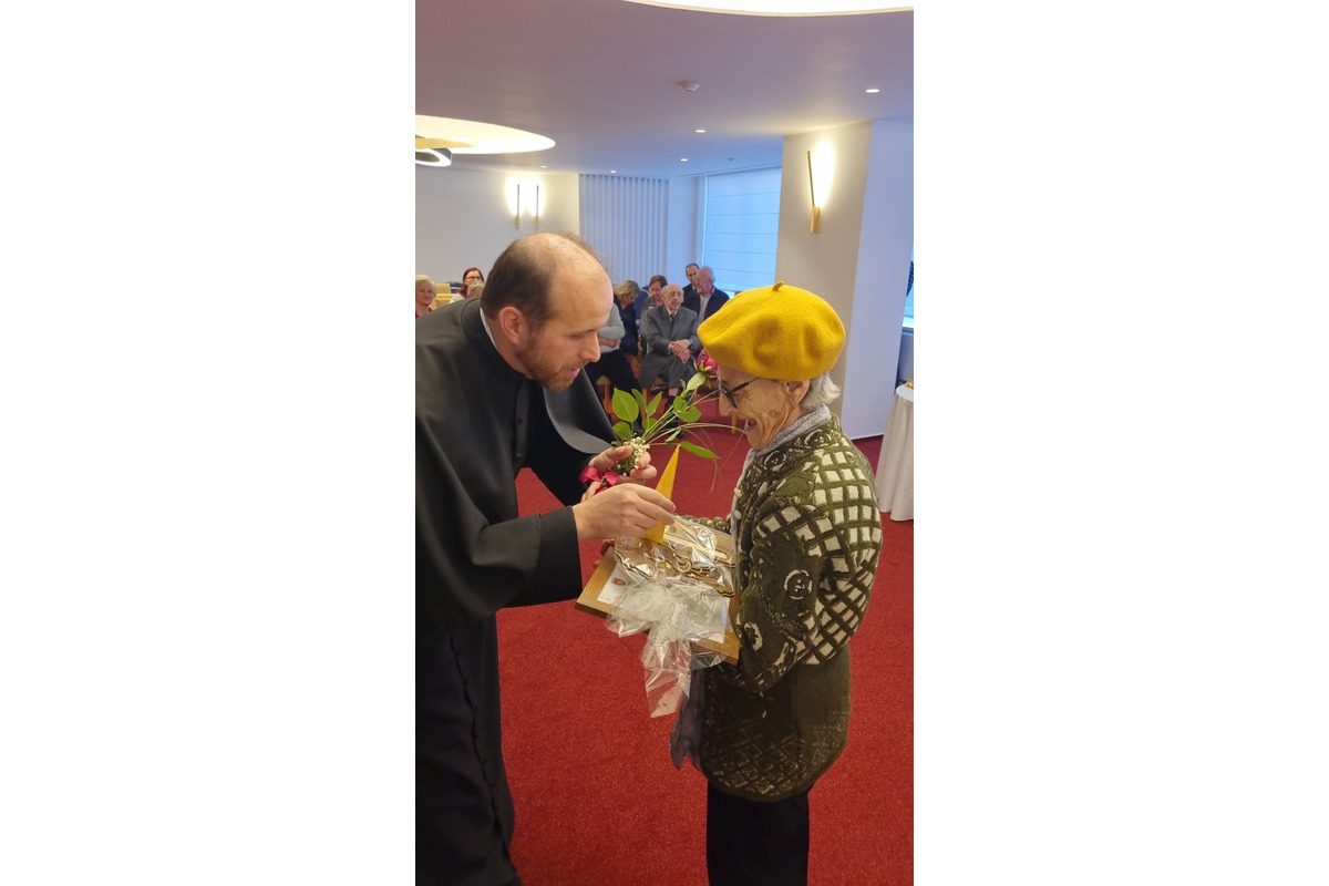 FOTO: Páry ocenené v Šali v rámci Národného týždňa manželstva, foto 35