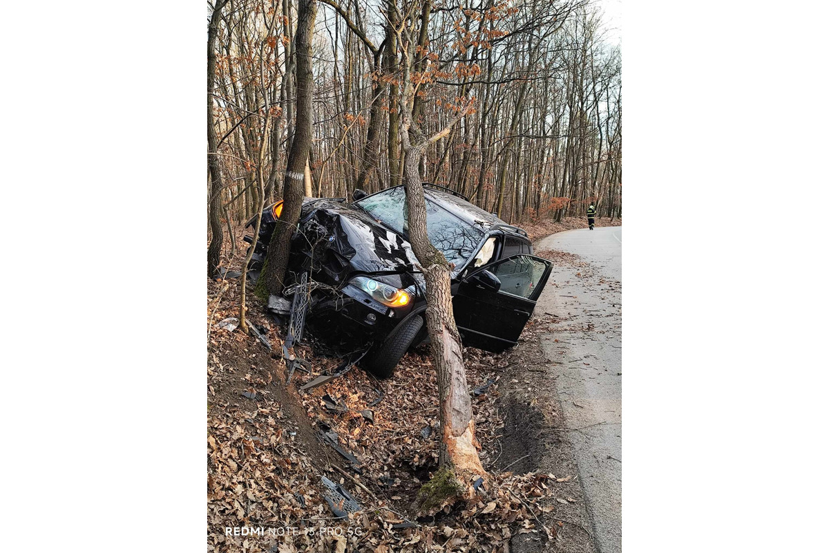 FOTO: Nehoda pri obci Tehla 17. februára, foto 6