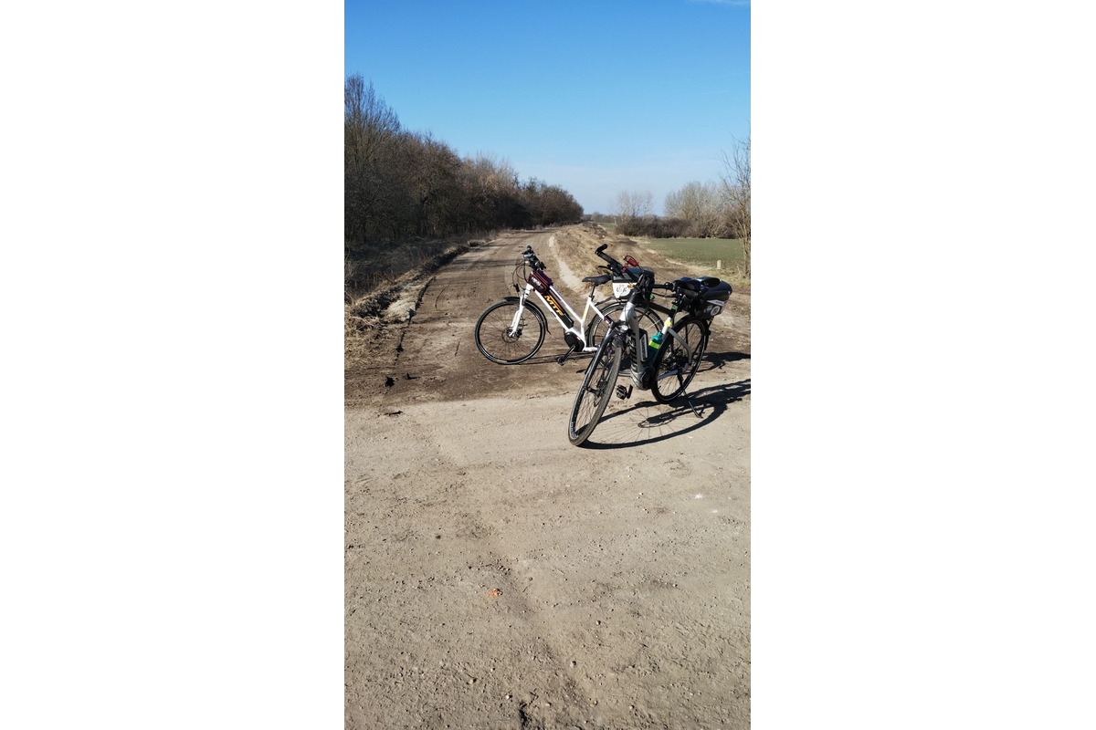 FOTO: Medzi Novými Zámkami a Nesvadmi budujú novú cyklotrasu, foto 4