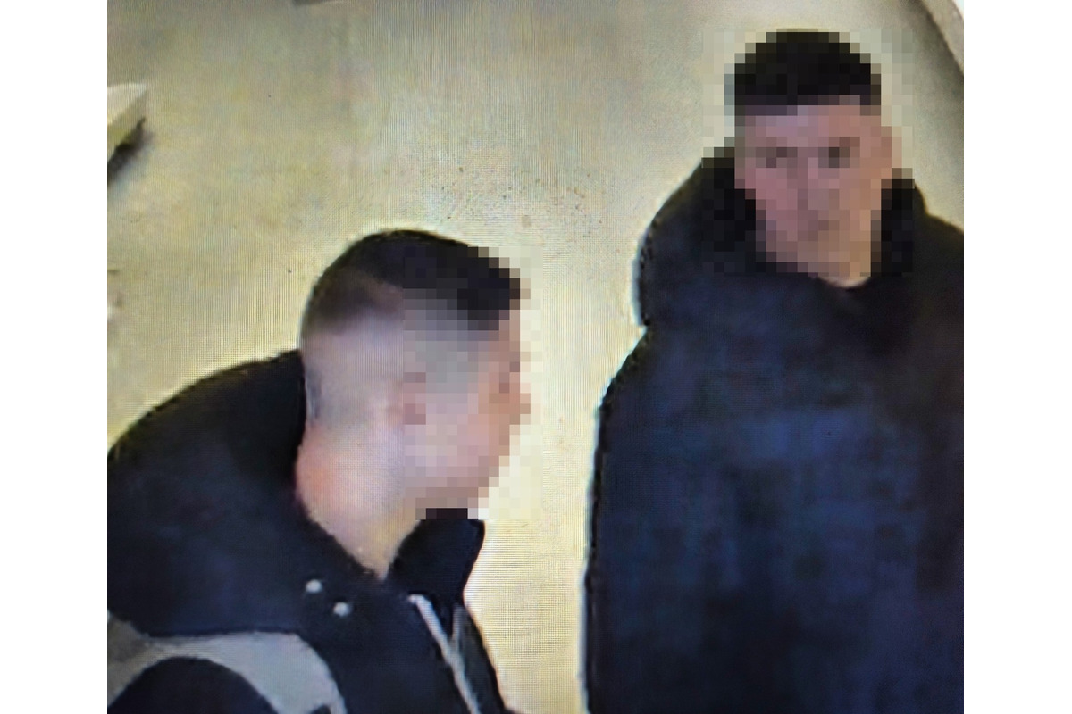 FOTO: Polícia rieši krádež v topoľčianskej drogérii. Zverejnila kamerové záznamy, foto 1