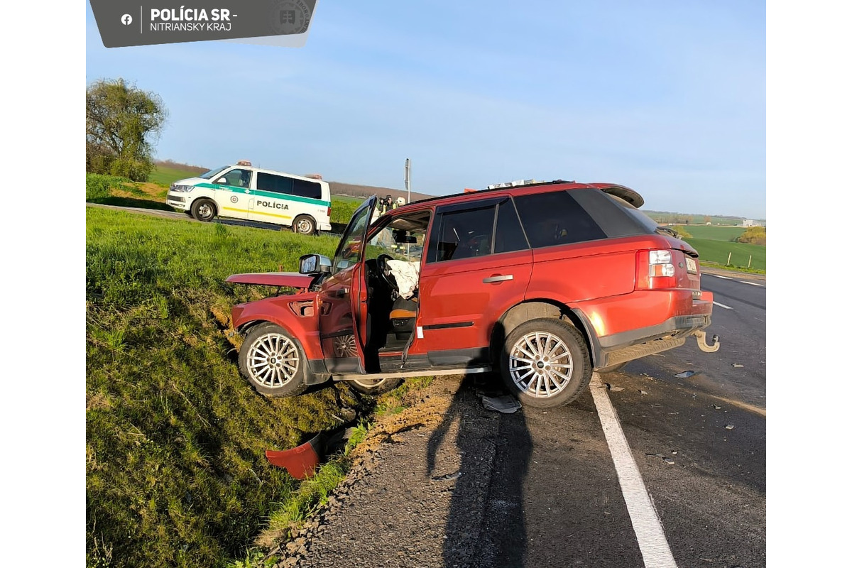 FOTO: Tragická ranná nehoda pri Vrábľoch, foto 3