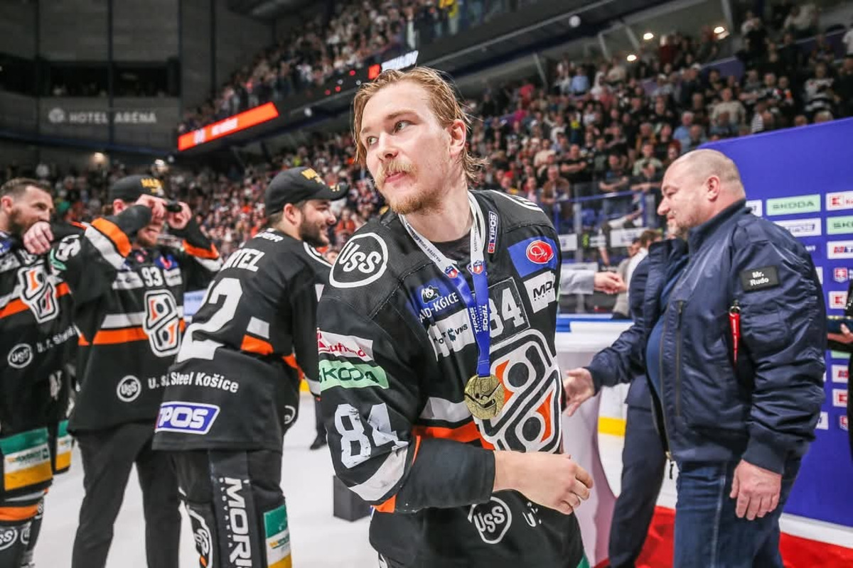 FOTO: Ministra Rudolfa Huliaka vypískala celá Steel Aréna, foto 4