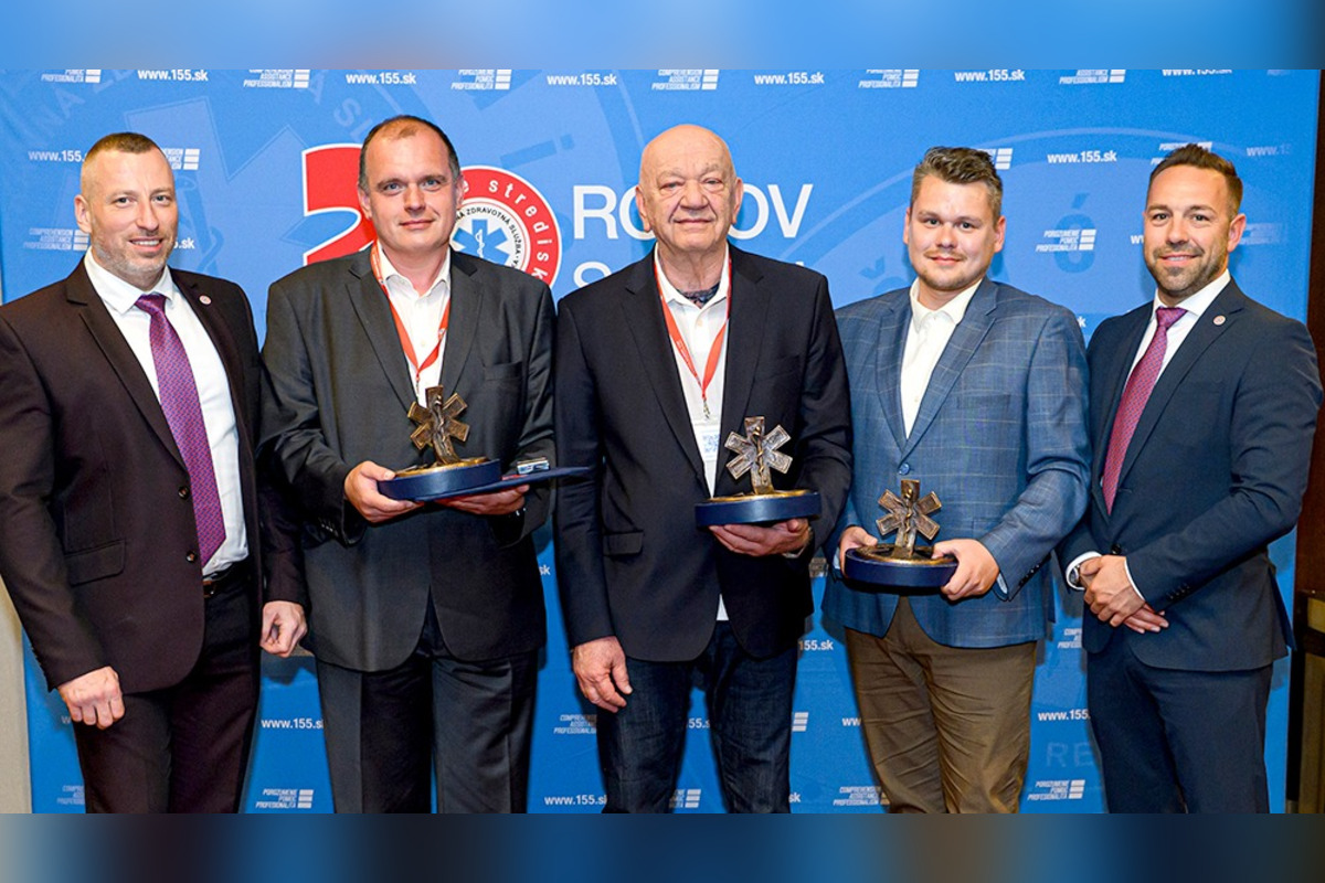 FOTO: Národnú cenu záchrannej zdravotnej služby získal Ľuboš Vnuk, operátor tiesňovej linky 155 z Nitry, foto 1