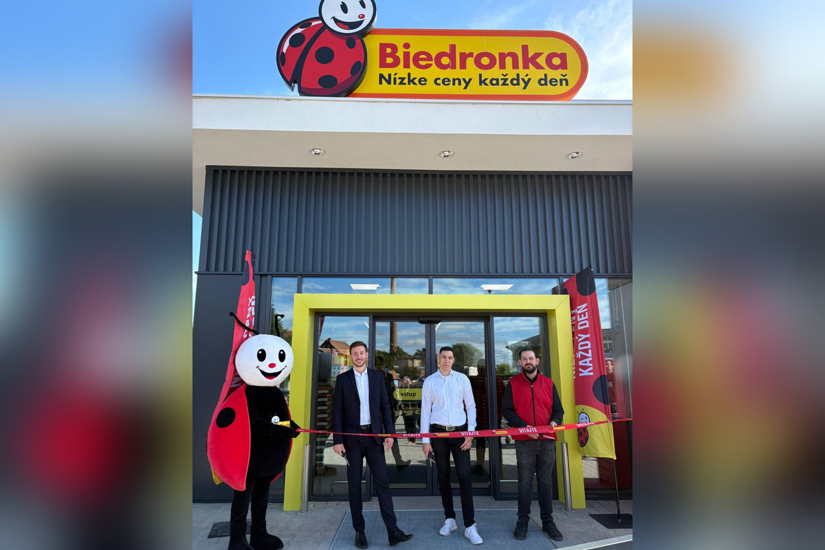 FOTO: V Nových Zámkoch otvorili Biedronku. Takto to tam vyzeralo , foto 5