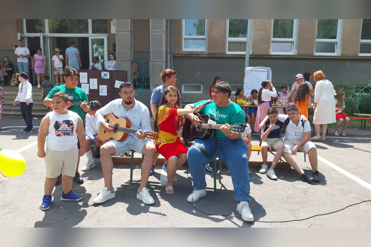 FOTO: Festival Kultúry spojil nitrianske školy a rôznorodé kultúry, foto 21