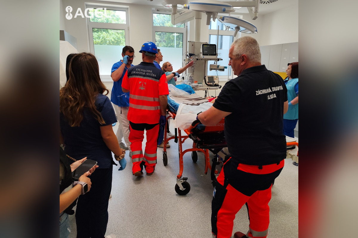 FOTO: Zrážka lodí na Dunaji. Prúd unášal zranených, záchranné zložky nacvičovali zásah, foto 8