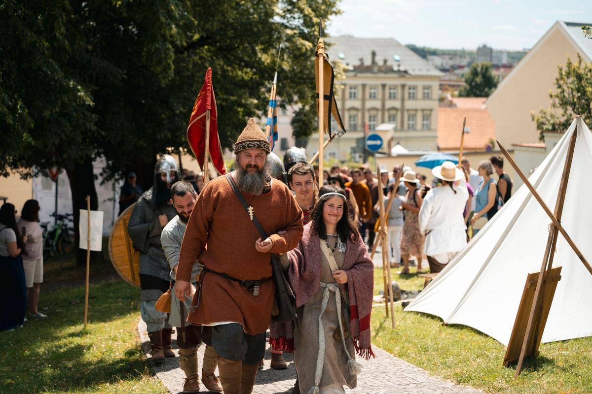 FOTO: Nitra, milá Nitra 2025 a Cyrilo-metodské slávnosti sa blížia. Čo všetko vás čaká? Národná púť a otváranie pamiatok, foto 1