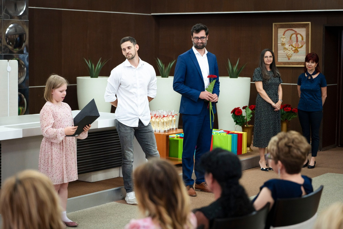 FOTO: V Nitre sa rozdávali učiteľské Oskary, do súťaže ich nominovali samotní žiaci, foto 3