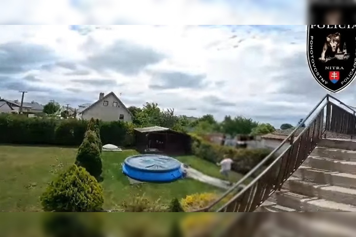 FOTO: Polícia chytila hľadaného drogového dílera zo Šurian, ktorý sa skrýval. Čaká ho takmer 10-ročný trest, foto 5