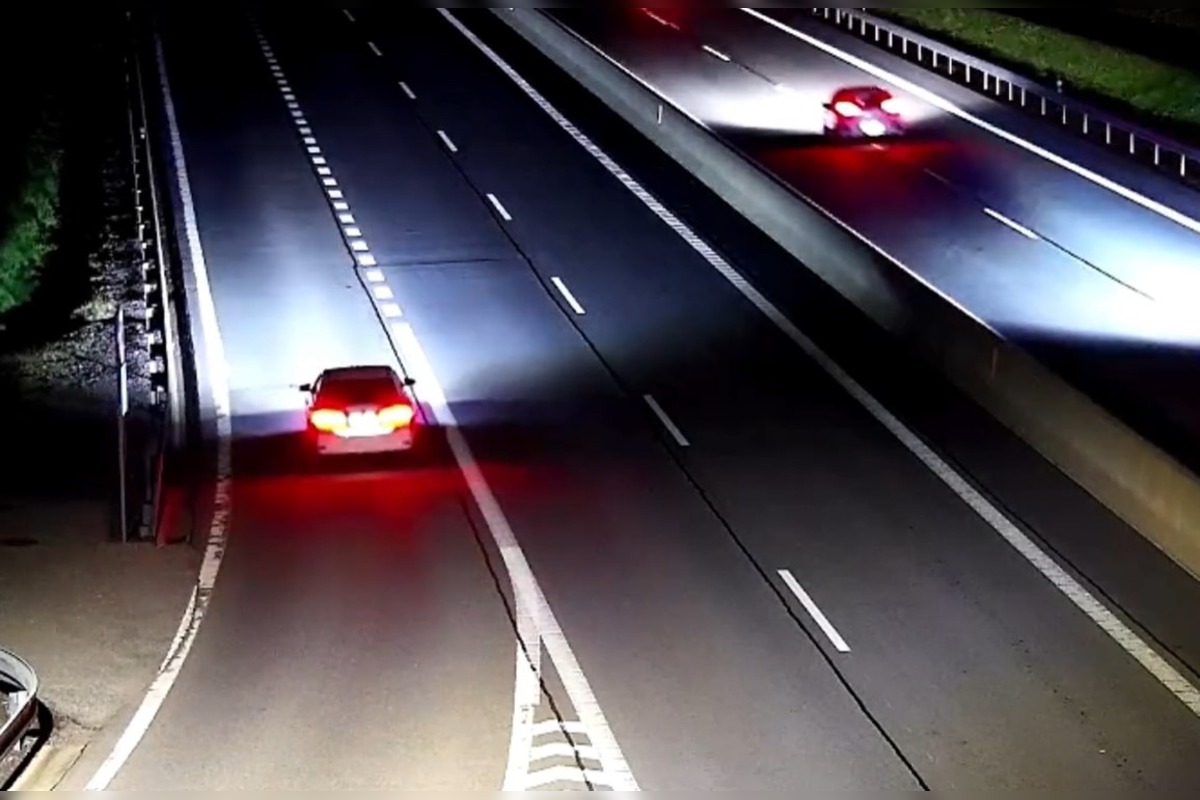 FOTO: Opitý vodič chcel ísť do Trnavy, skončil v protismere na R1. V dychu mal 2,48 promile, foto 1