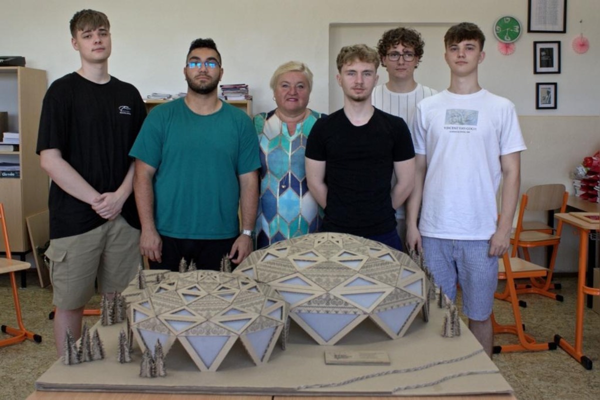 FOTO: Modelium 2025 - Nitra mieri do národného finále s modelom pavilónu pre EXPO, foto 3