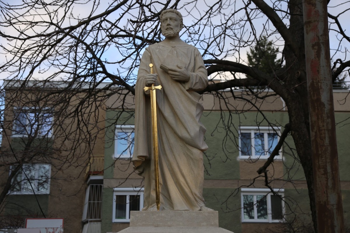 FOTO: Nitrianska malá kalvária ožíva: Po rokoch obnovujú pôvodné a historické sochy apoštolov, obyvatelia sa môžu tešiť, foto 2