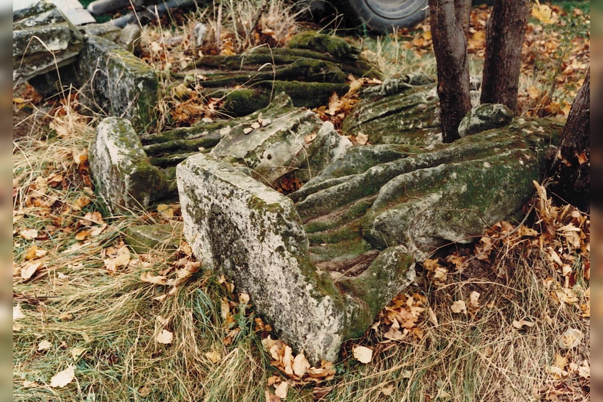 FOTO: Nitrianska malá kalvária ožíva: Po rokoch obnovujú pôvodné a historické sochy apoštolov, obyvatelia sa môžu tešiť, foto 5
