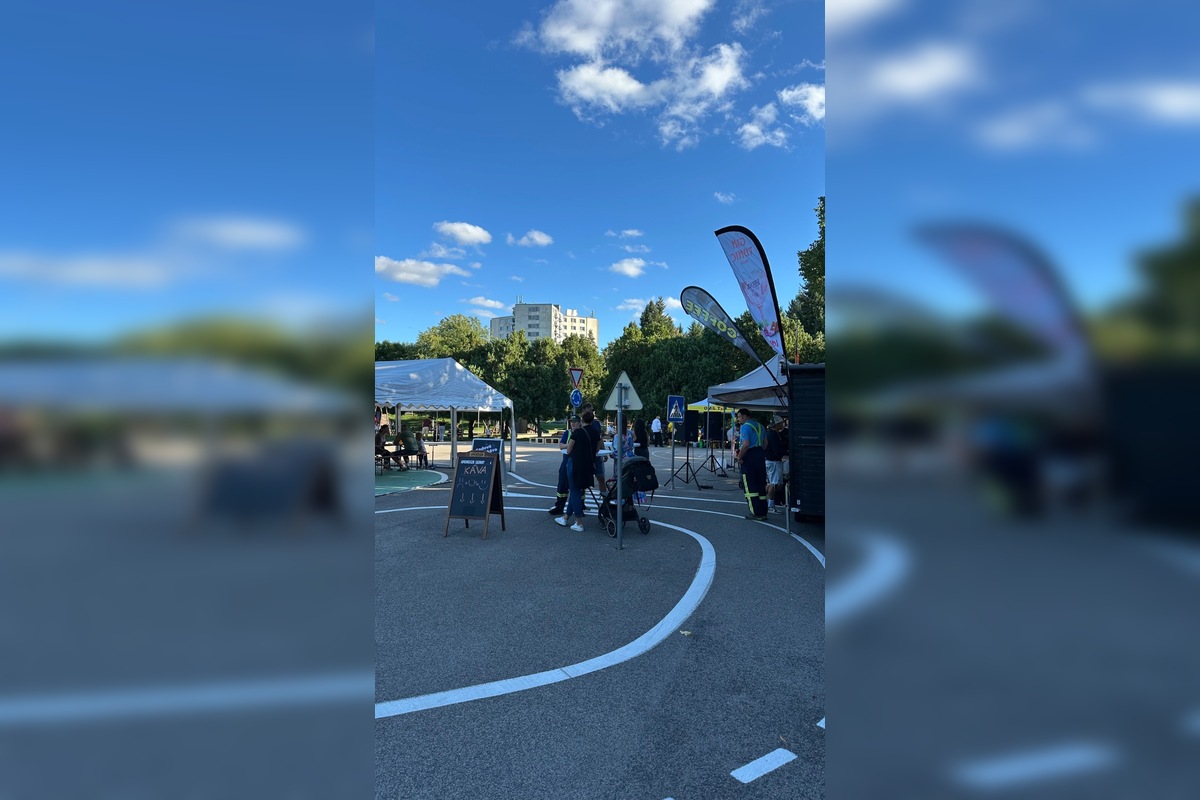 FOTO: Nitra zažila nabitý víkend: moto šou, karneval v uliciach aj dožinky na Tormoši, foto 3