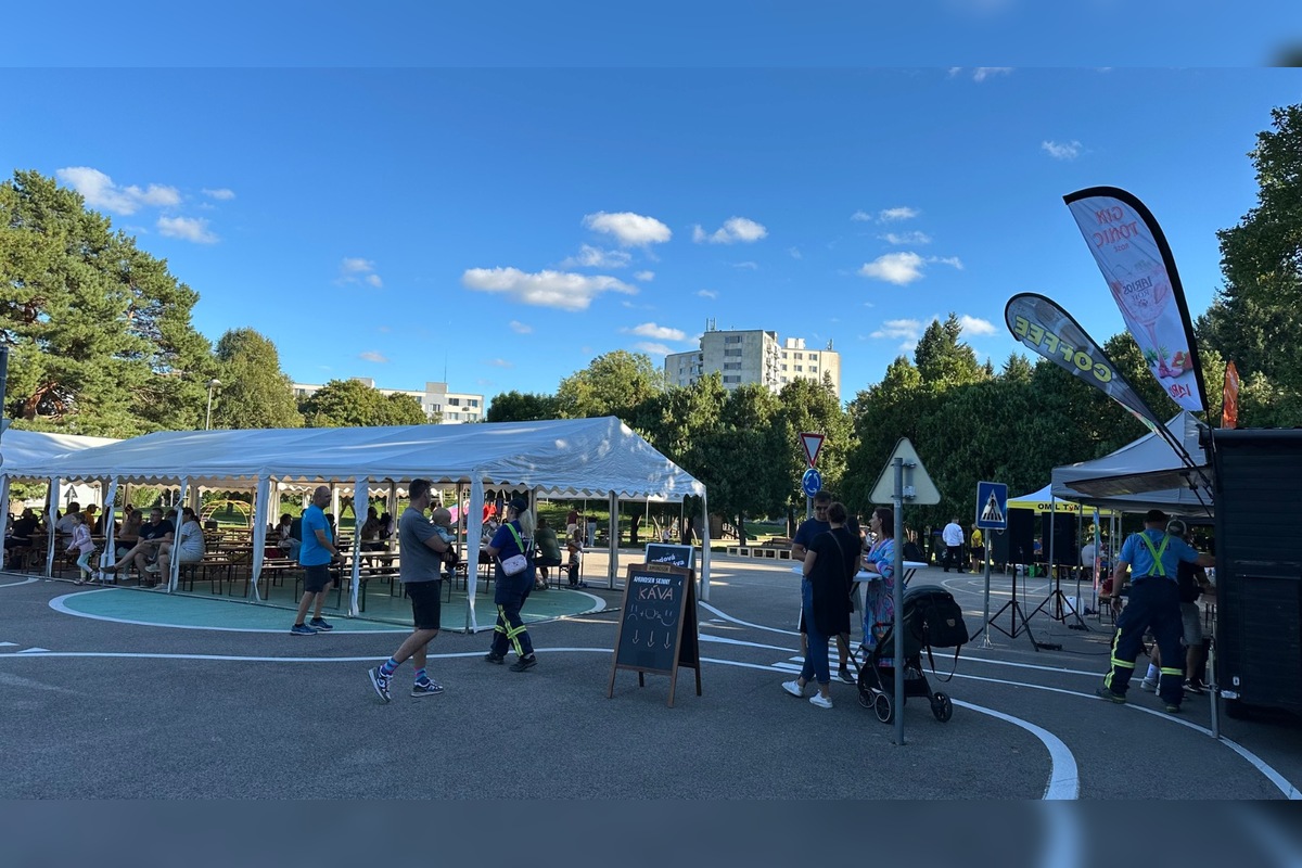 FOTO: Nitra zažila nabitý víkend: moto šou, karneval v uliciach aj dožinky na Tormoši, foto 8