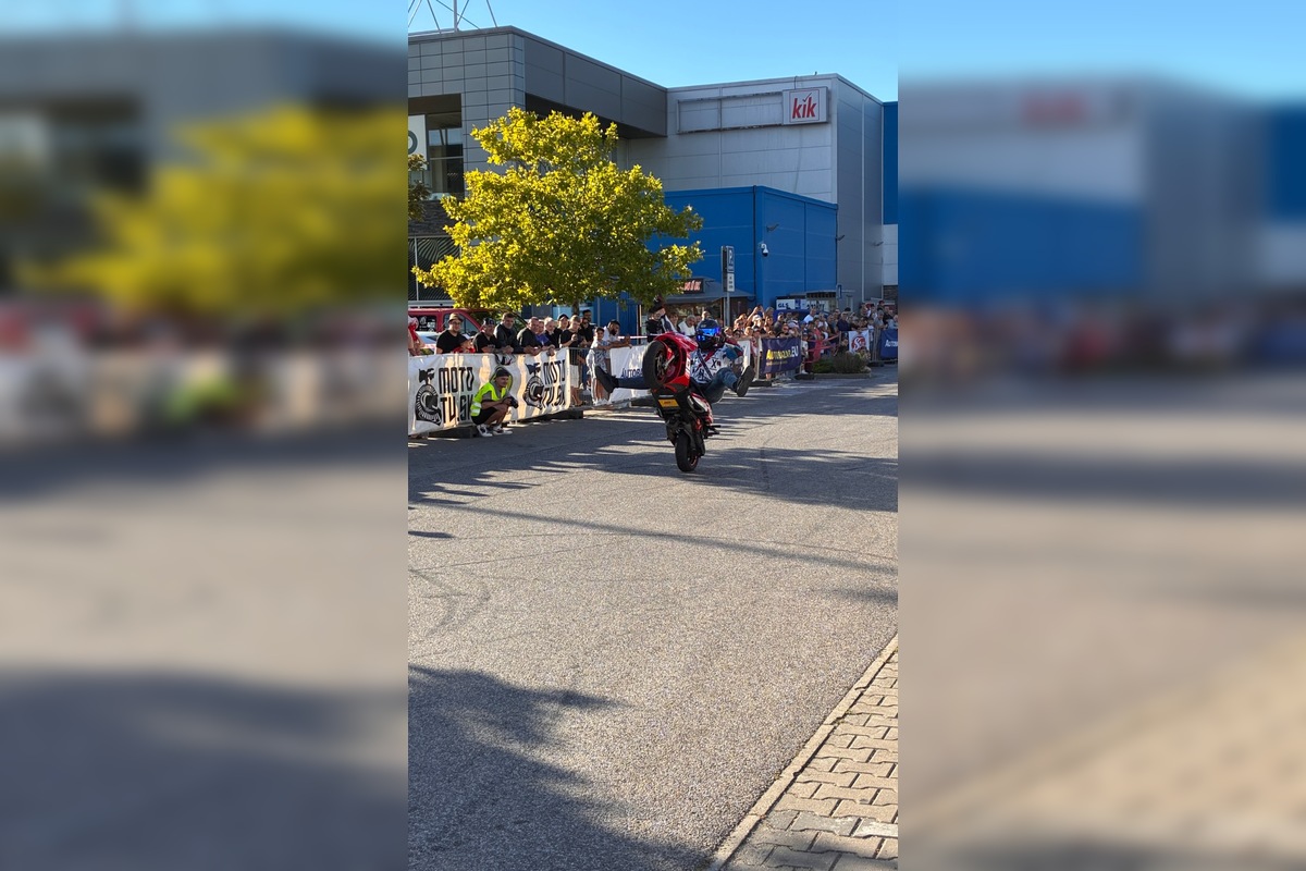 FOTO: Nitra zažila nabitý víkend: moto šou, karneval v uliciach aj dožinky na Tormoši, foto 16