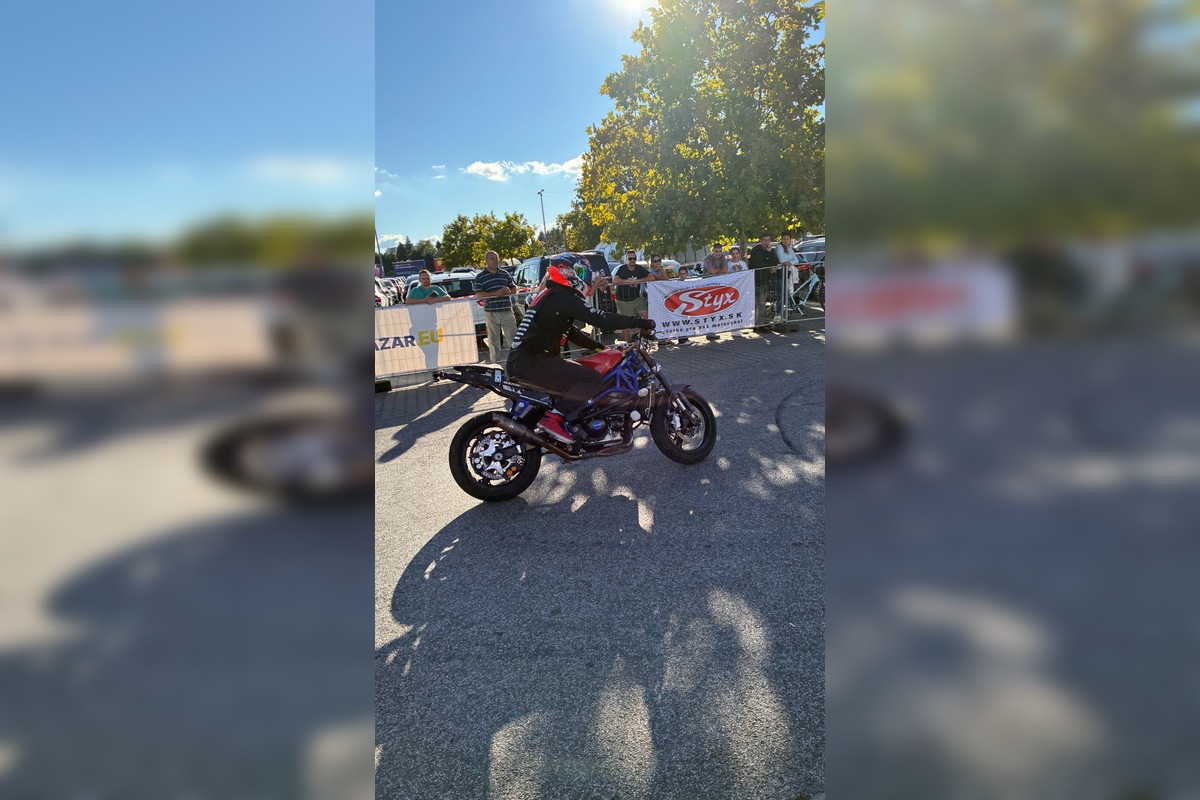 FOTO: Nitra zažila nabitý víkend: moto šou, karneval v uliciach aj dožinky na Tormoši, foto 20