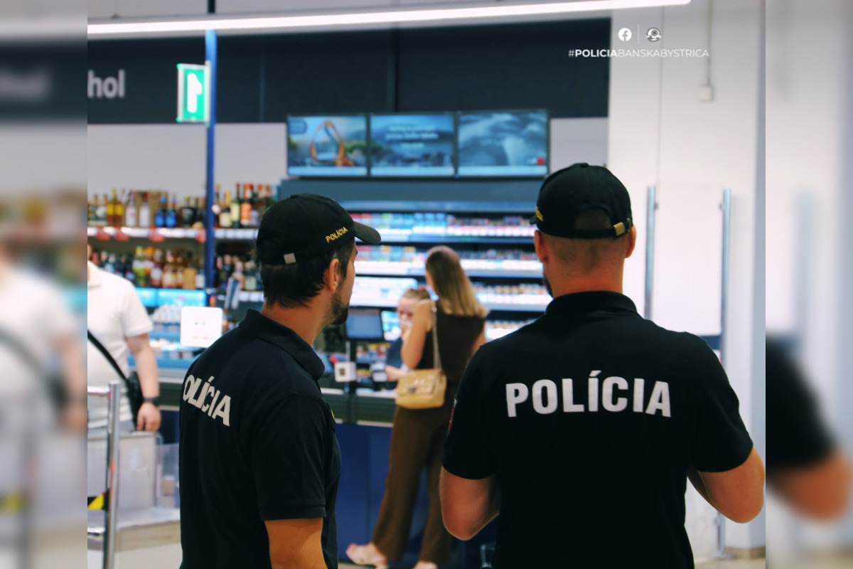 FOTO: Policajti v Banskobystrickom kraji chytali zlodejov priamo v obchodoch, foto 2