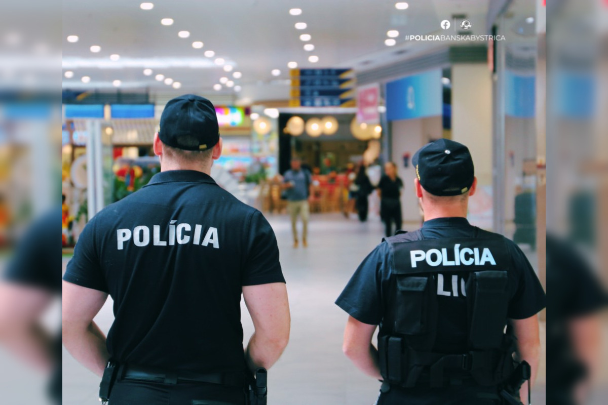 FOTO: Policajti v Banskobystrickom kraji chytali zlodejov priamo v obchodoch, foto 4