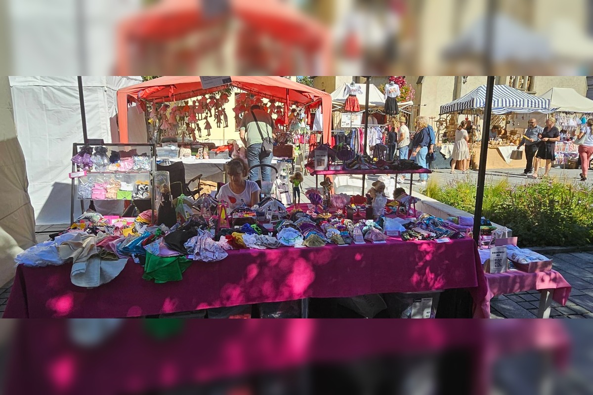 FOTO: Stánky a kolotoče na trnavskom jarmoku, foto 5