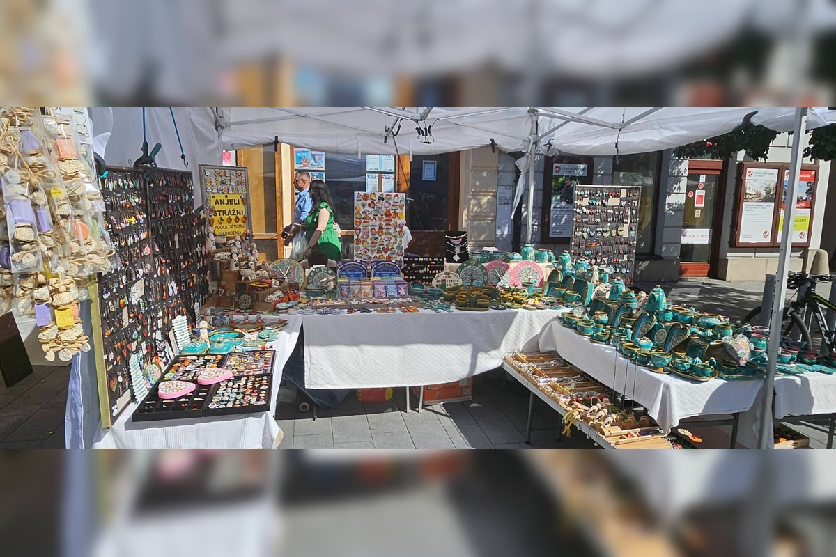 FOTO: Stánky a kolotoče na trnavskom jarmoku, foto 8