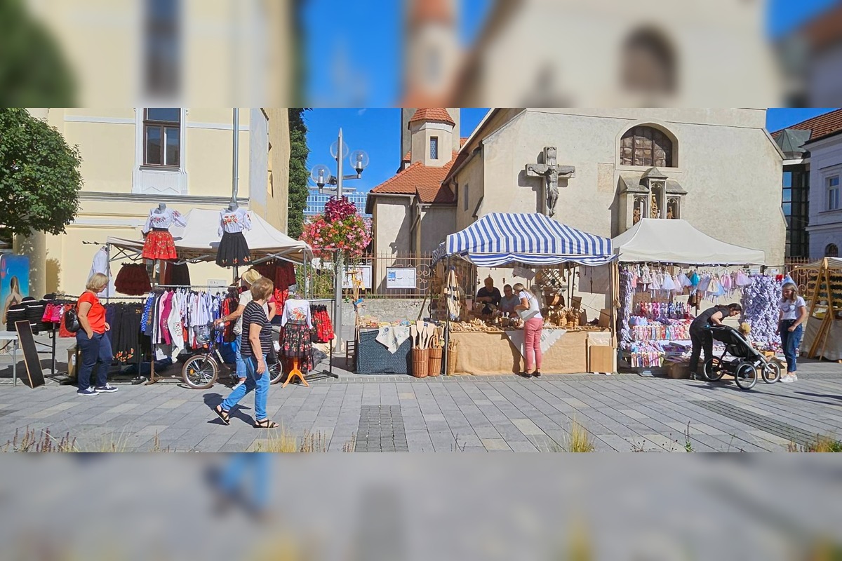 FOTO: Stánky a kolotoče na trnavskom jarmoku, foto 9