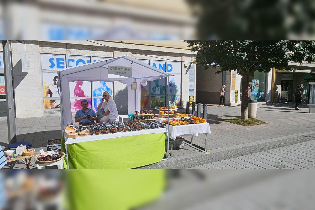 FOTO: Stánky a kolotoče na trnavskom jarmoku, foto 11