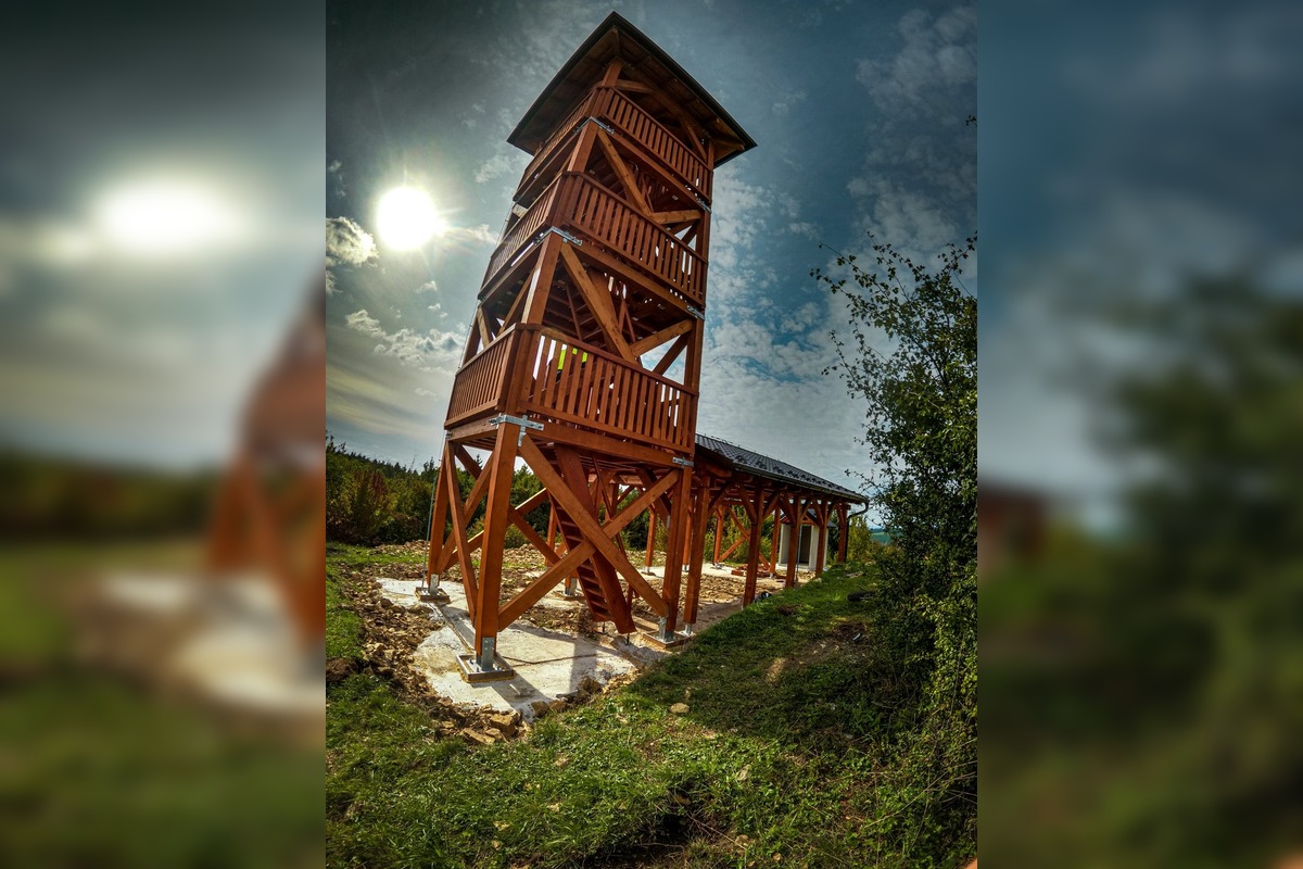 FOTO: V dvoch okresoch Nitrianskeho kraja rastú nové vyhliadky, foto 3