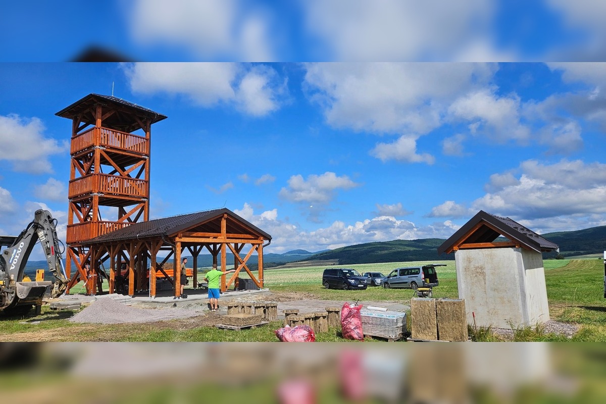 FOTO: V dvoch okresoch Nitrianskeho kraja rastú nové vyhliadky, foto 5