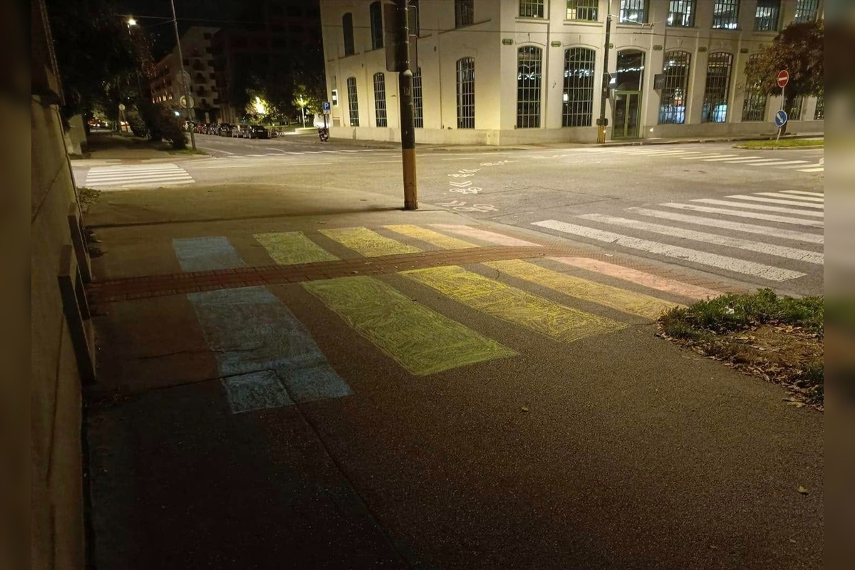 FOTO: V Zlatých Moravciach a ďalších mestách sa objavili dúhové priechody pre chodcov, foto 6