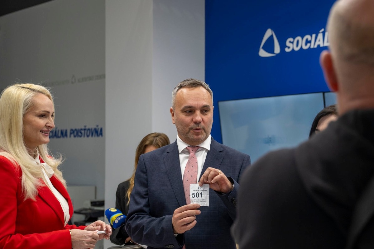 FOTO: Sociálnu poisťovňu v Nitre nájdete v obchodnom centre Promenada, foto 2