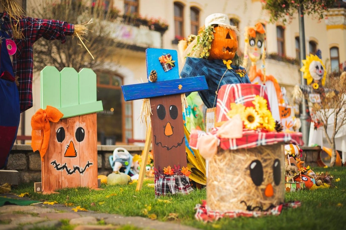 FOTO: V Topoľčanoch majú takúto nádhernú jesennú výzdobu!, foto 1