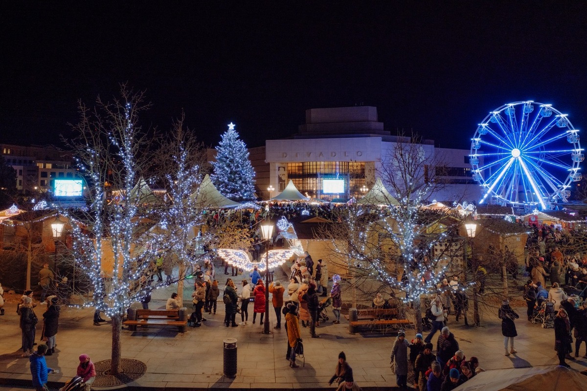 FOTO: Mikuláš v Nitre. Takto vyzeral jeho príchod v minulých rokoch, foto 3