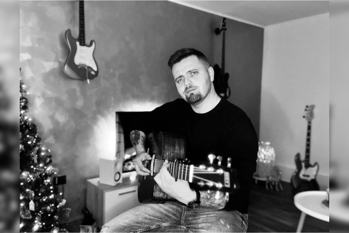 FOTO: Navždy odišiel výnimočný spevák. Zomrel Adam Urban z Nitry, foto 1