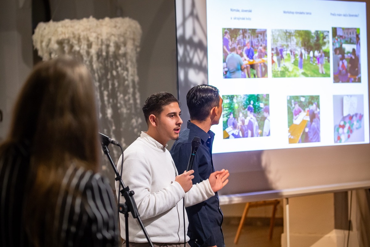 FOTO: Úspešné komunitné a školské projekty mladých v Nitre sa opäť stali realitou a pomohli deťom aj mládeži, foto 5