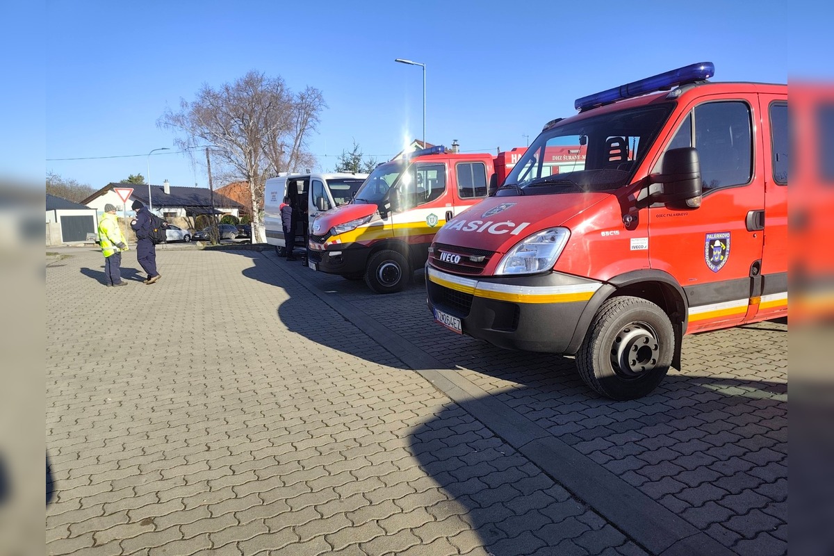 FOTO: V okolí Nových Zámkov prebieha veľká pátracia akcia po nezvestnom Filipovi, foto 3