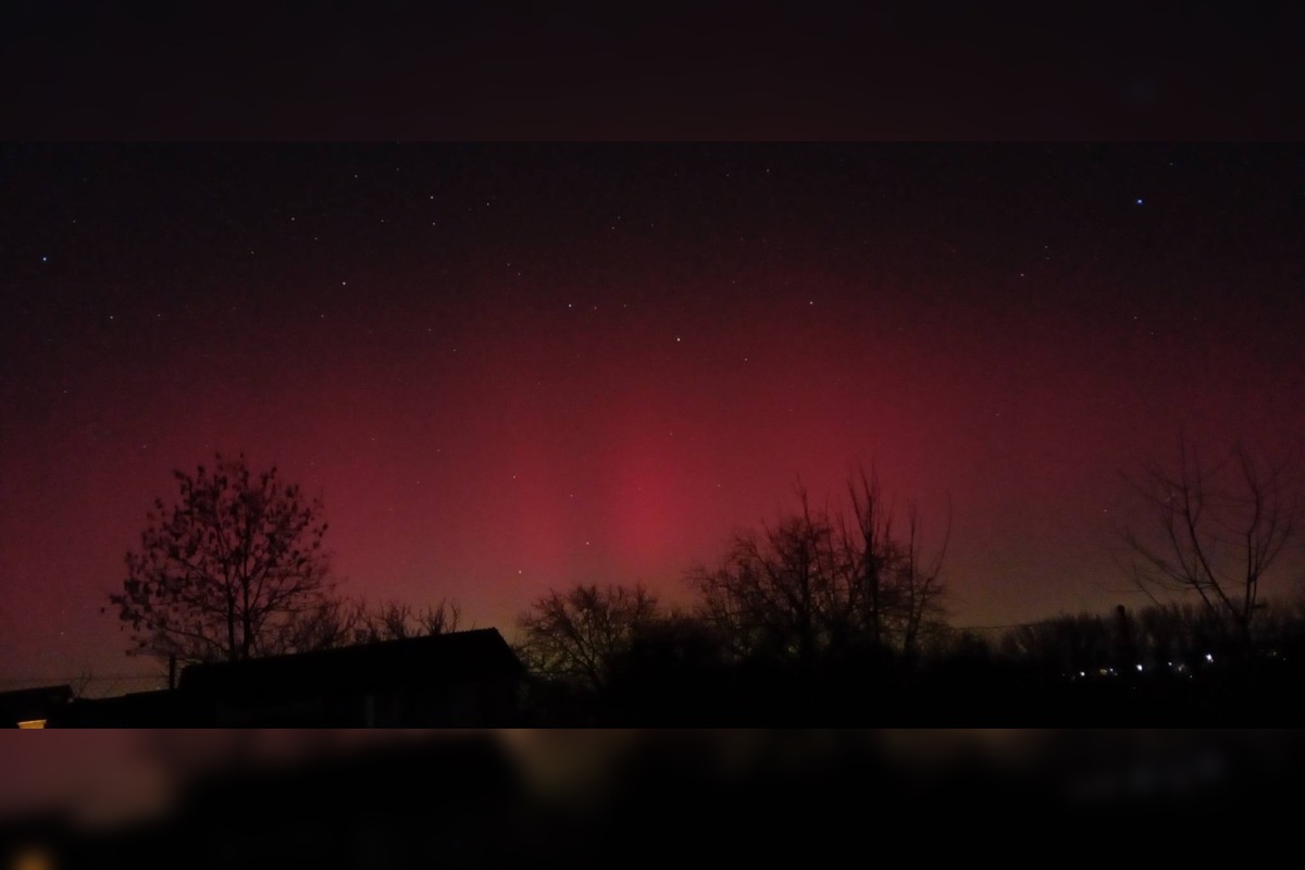 FOTO: Aj Nitriansky kraj zažil nezabudnuteľnú noc ako spoza polárneho kruhu, polárna žiara spôsobila nevídané divadlo, foto 2