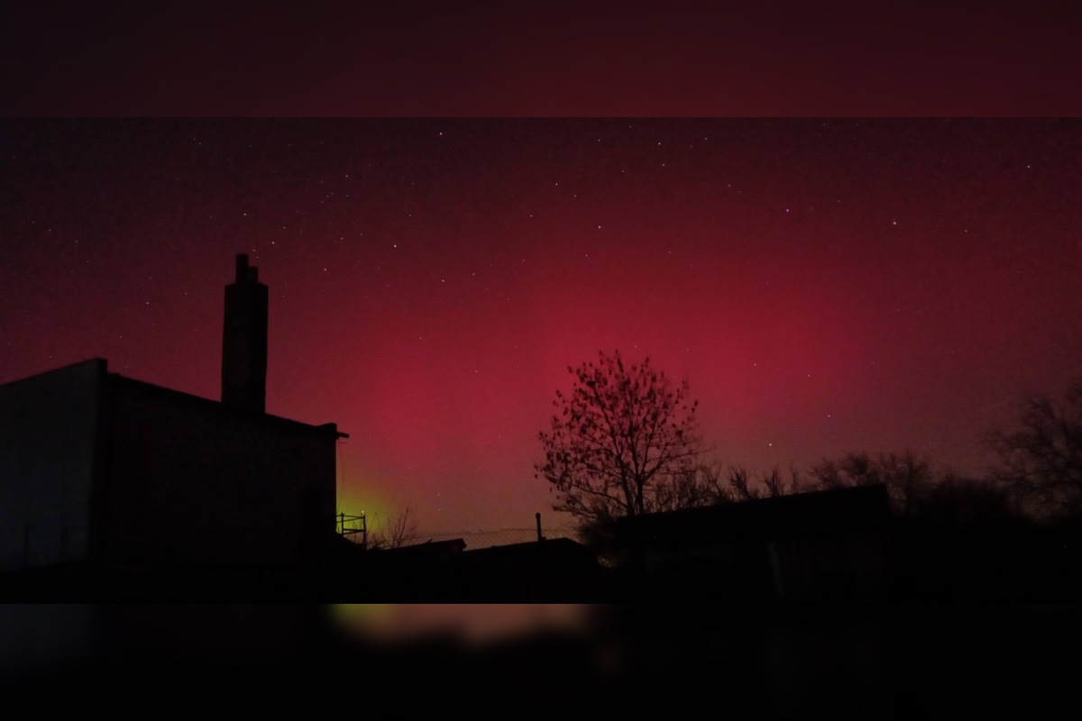 FOTO: Aj Nitriansky kraj zažil nezabudnuteľnú noc ako spoza polárneho kruhu, polárna žiara spôsobila nevídané divadlo, foto 5