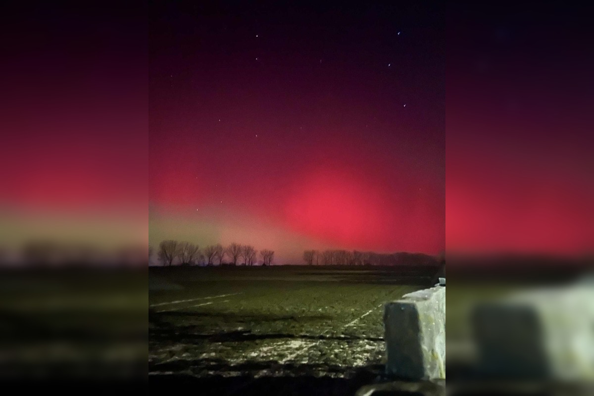 FOTO: Aj Nitriansky kraj zažil nezabudnuteľnú noc ako spoza polárneho kruhu, polárna žiara spôsobila nevídané divadlo, foto 17