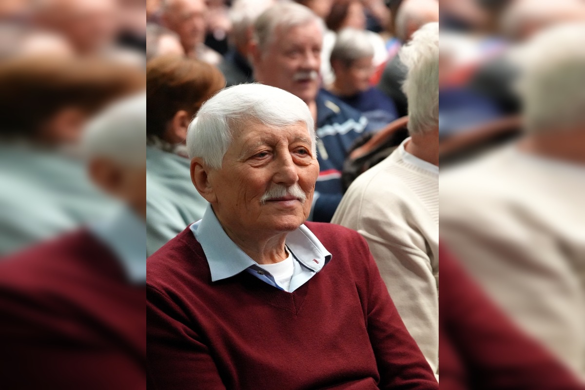 FOTO: Seniori v Nitre si zvolili nové predsedníctvo, po 14 rokoch končí Anton Chudík a nahradí ho Kornélia Turbová, foto 1