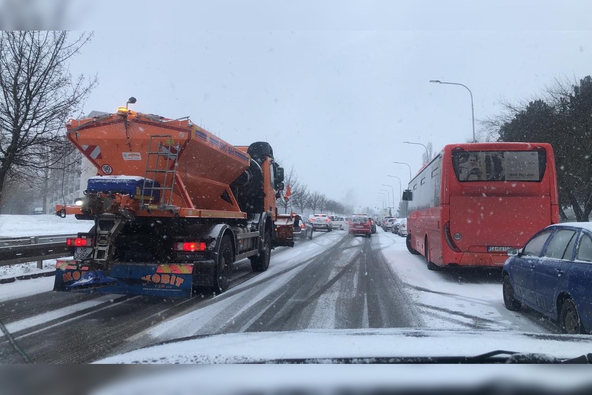 FOTO: Aktuálna situácia na cestách v okolí Nitry, foto 5