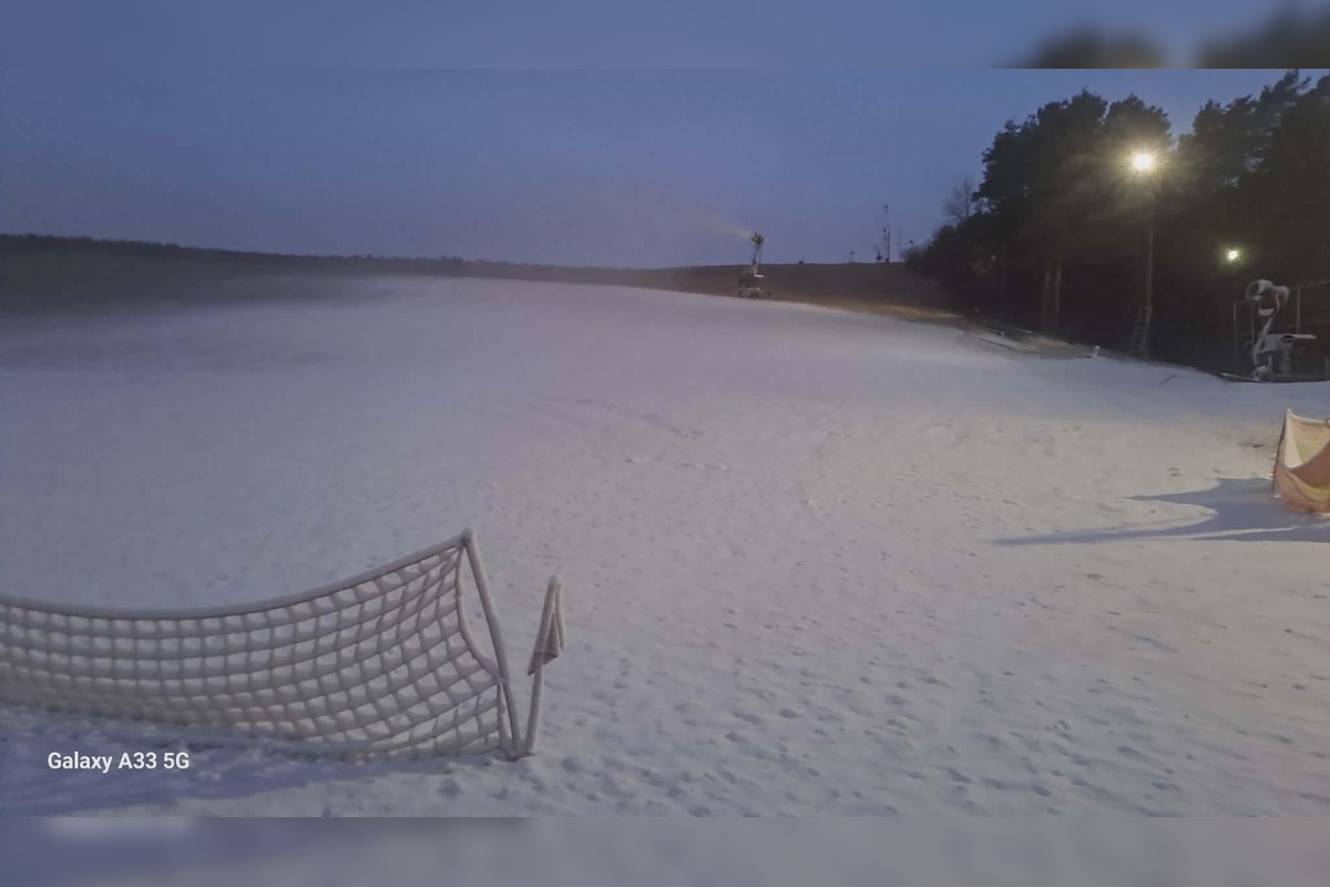 FOTO: Jarné prázdniny sú tu. Deti si užijú sánkovačku v Nových Zámkoch aj v obci Čechy, foto 2