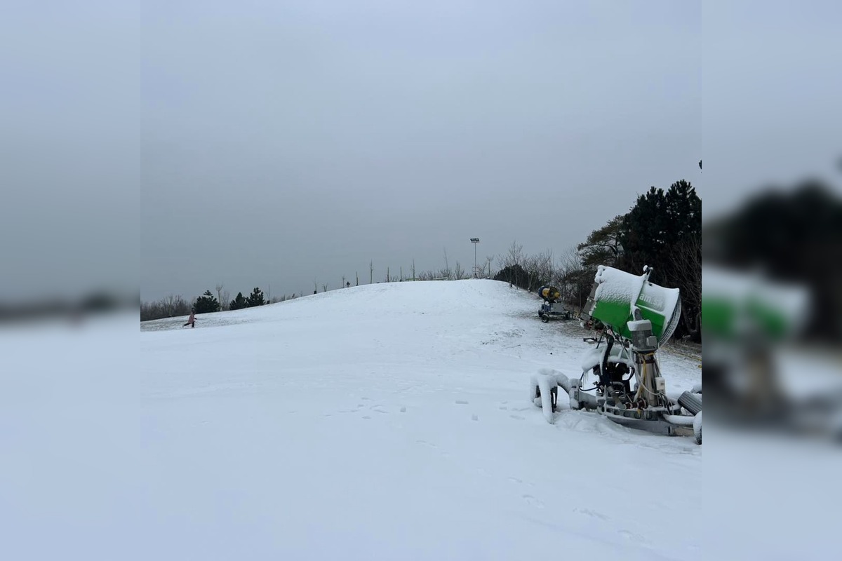 FOTO: Jarné prázdniny sú tu. Deti si užijú sánkovačku v Nových Zámkoch aj v obci Čechy, foto 4