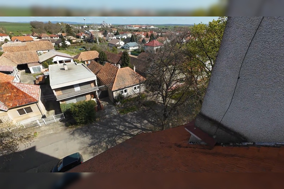 FOTO: Kostol v Čajkove už nutne potrebuje novú strechu, založili zbierku, foto 3